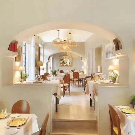 De Charme Visto Hotel Gassin